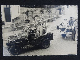 Delcampe - Carte Photo Jamioulx Cortège Fleuri Des Ecoles - Ham-sur-Heure-Nalinnes