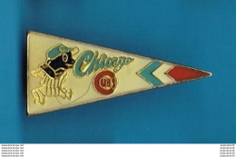 Delcampe - 1 PIN'S  //   ** BASEBALL / CHICAGO CUBS  / WORLD SÉRIES / 1907 / 1908 / 2016 ** - Béisbol