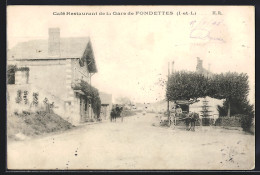 Delcampe - CPA Fondettes, Café Restaurant De La Gare Avec Voitures à Cheval - Fondettes