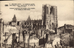Delcampe - CPA Reims La Cathedrale Militaria - Reims