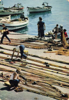 Delcampe - CPSM SETE - Sur Le Port, Réparation Des Filets  L4797 - Sete (Cette)