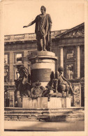 Delcampe - 51 - REIMS - Statue De Louis XV, Place Royale - Reims