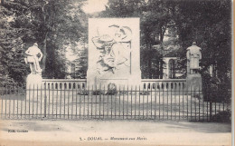 Delcampe - 59 - DOUAI - Monument Aux Morts. - Douai