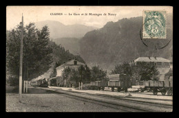 Delcampe - 74 - CLUSES - LA GARE DE CHEMIN DE FER ET LA MONTAGNE DE NANCY - Cluses