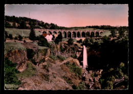 Delcampe - 15 - MAURIAC - CASCADE DE SALINS - Mauriac