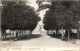 Delcampe - Angouleme CPA Vers Le Monument CArnot - Angouleme