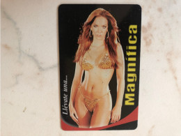 Delcampe - BOLIVIA   COTAS    MAGNIFICA   SEXY  GIRL - Bolivia