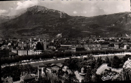 Delcampe - CPA Grenoble Vue Prise Du Jardin Des Dauphins - Grenoble