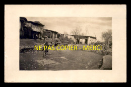 Delcampe - LIBAN - UN VILLAGE - CARTE PHOTO ORIGINALE - Libanon