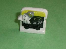 Delcampe - Fèves / Fève / Autres / Divers / Alimentation : Boulangerie Ange 2019   T165 - Autres & Non Classés