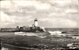 Delcampe - CPM Phare Valras Plage - Phares