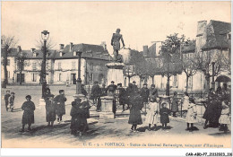 Delcampe - CAR-ABDP7-64-0731 - PONTACQ - STATUE DU GENERAL BARBANEGRE - VAINQUEUR D'HUNINGUE - Pontacq