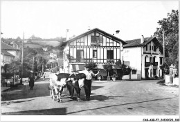 Delcampe - CAR-ABBP7-64-0684 - HASPARREN - Route De Bayonne à St Jean-pied-de-port - Hasparren