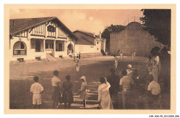Delcampe - CAR-ADKP9-0670-64 - GUETARY - La Mairie Et Le Fronton - Guethary