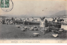 Delcampe - 64 .n°106318 . Hendaye .metier .le Port .debarquement De La Sardine . - Hendaye
