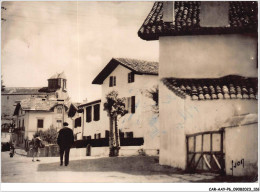 Delcampe - CAR-AAYP6-64-0438 - GATHARY - Quartier De L'eglise - Guethary