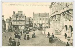 Delcampe - 61.LA FERTE MACE.PLACE DE LA REPUBLIQUE, HALLE AUX GRAINS.CAFE DES HALLES..... - La Ferte Mace