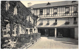 Delcampe - 61 . N°44575 . La Ferté Macé. Hotel Du Grand Turc. Vue Generale . Cpsm 14 X 9 Cm. - La Ferte Mace