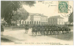 Delcampe - 61 . N°37895 . Argentan . Hotel De Ville Revue Des Brigades De Gendarmerie - Argentan
