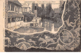 Delcampe - 61 - ARGENTAN - SAN54550 - Vieilles Maisons Sur L'orne - Mouchoir Point D'Alençon - Ecole Dentelière D'Argentan) - Argentan
