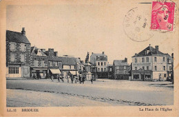 Delcampe - 61 - BRIOUZE - SAN25621 - La Place De L'Eglise - Briouze