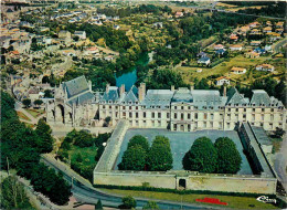 Delcampe - Carte Postale - 79 - Thouars - Vue Aérienne Du Château Ancienne Demeure Des Ducs De La Trémoille - CPM - Voir Scans Rect - Thouars
