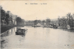 Delcampe - Saint-Satur  - Le Canal (à L'arrière De La Péniche On Lit ATLAS 23) - Hausboote