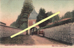 Delcampe - SAINT-HUBERT 1903 Entrée De La Vieille Abbaye COULEUR Ed Hôtel Petit - Saint-Hubert