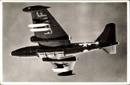 Delcampe - CPA Glenn L. Martin B 57B, Bomber, US Air Force, Kampfflugzeug, Bomber - Altri & Non Classificati