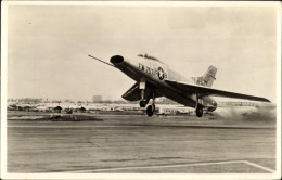 Delcampe - CPA North American F 100 Super Sabre, Kampfflugzeug Der US Air Force, FW-757 - Altri & Non Classificati