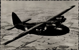 Delcampe - CPA Britisches Militärflugzeug, Percival Sea Prince - Altri & Non Classificati