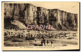Delcampe - CPA Le Treport La Plage Et La Falaise - Le Treport
