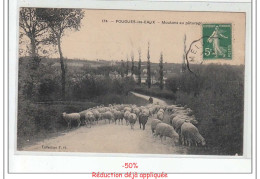 Delcampe - POUGUES LES EAUX - Moutons Au Pâturage - Très Bon état - Pougues Les Eaux