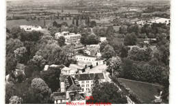 Delcampe - POUGUES-les-EAUX: Le Casino Le Splendide Et Le Relais Bleu Vue Aérienne 10x15 - Très Bon état - Pougues Les Eaux