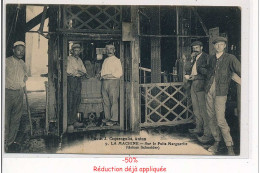 Delcampe - LA MACHINE - Sur Le Puits Marguerite (Usines Schneider) - Très Bon état - La Machine