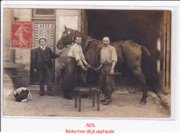 Delcampe - DECIZE : Carte Photo De L'atelier Du Maréchal Ferrant Louis Richard Sur La Place Du Champ De Foire - Très Bon état - Decize