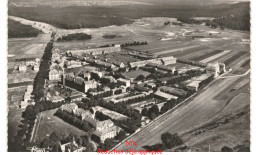 Delcampe - SAINT-AVOLD: Panoramique De La Route Carling Vue Aérienne 10X15 - Très Bon état - Saint-Avold