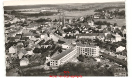Delcampe - SARRALBE: Vue Générale, En 1er Plan, L'hôpital Vue Aérienne 10X15 - Très Bon état - Sarralbe