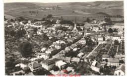Delcampe - CHATEAU-SALINS: Le Centre Vue Aérienne 10x15 - Très Bon état - Chateau Salins