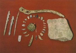 Delcampe - France Les Eyzies Musée Préhistoire Objets De La Madeleine Unposted #SCC548 - Les Eyzies
