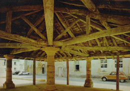 Delcampe - France Cadouin Charpente Des Halles Médiévales Unposted #SCC388 - Autres & Non Classés