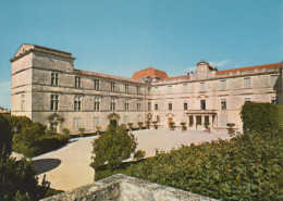 Delcampe - France Castries Château De Cour D Honneur Unposted #SCC372 - Castries