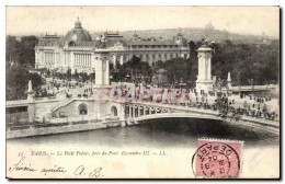 Delcampe - Paris - 8 - Le Petit Palais - Pres Du Pont Alexandre III - CPA - Paris (08)