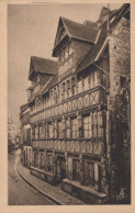 Delcampe - France Caen Normandie Maison Des Quatrans Architecture Xvie Unposted #SCC782 - Caen