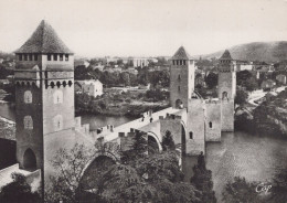 Delcampe - France Cahors Pont Valentré Architecture Médiévale Unposted #SCC593 - Cahors
