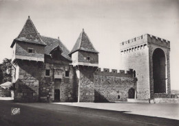 Delcampe - France Cahors La Tour Du Pendu Et Barbacane Architecture Unposted #SCC589 - Cahors