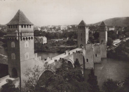Delcampe - France Cahors Pont Valentré Pont Médiéval Fortifié Unposted #SCC591 - Cahors