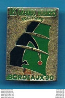 Delcampe - 1 PIN'S // ** LES GRANDS VOILIERS CUTTY SARK BORDEAUX 90 ** - Bateaux