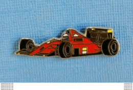 Delcampe - 1 PIN'S //  ** FORMULE1 SAISON 1990 / FERRARI F1-90 " ALAIN PROST " ** . (Locomobile 94). - F1