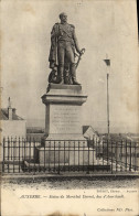 Delcampe - CPA Auxerre La Statue Du Marechal Davout Duc D'Auerstaedt - Auxerre